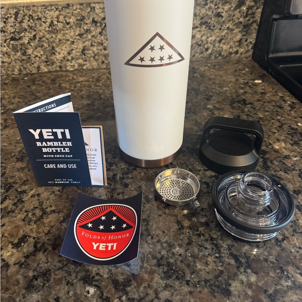 YETI White Rambler Bottle with Accessories